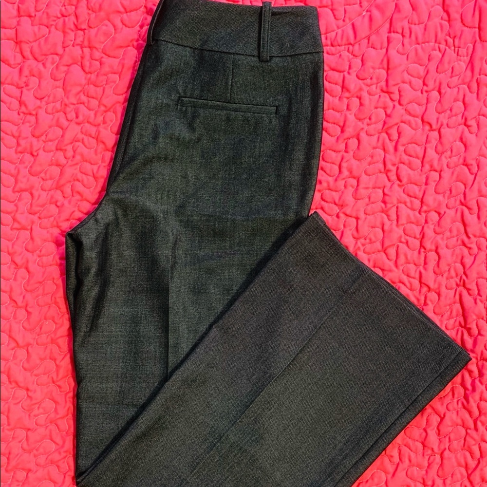 Worthington 4P Modern Fit trouser leg pants grey